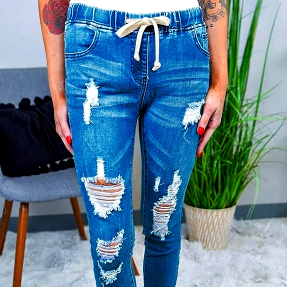 Women's Blue Distressed Jeans Sz 4XL - Picture 2 of 9